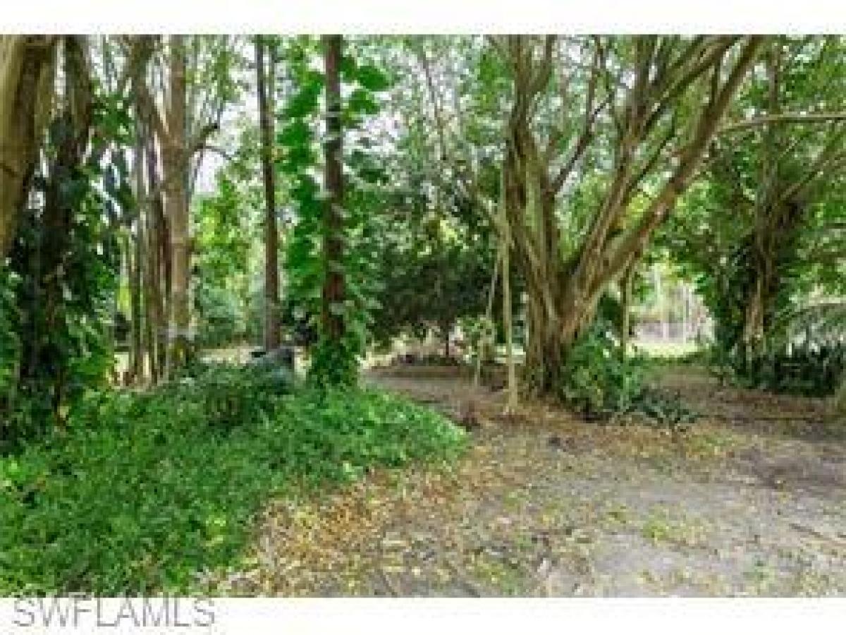 Picture of Villa For Sale in Naples, Florida, United States