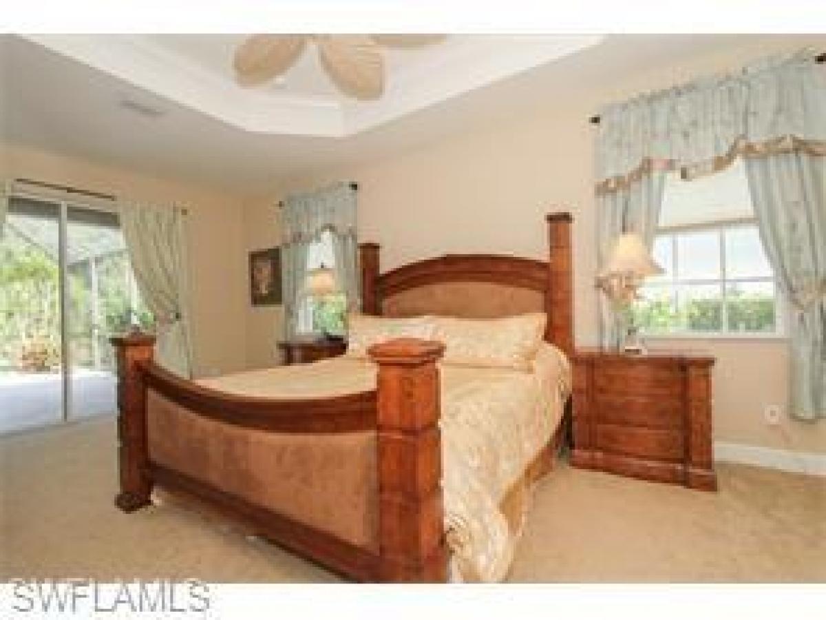 Picture of Villa For Sale in Naples, Florida, United States