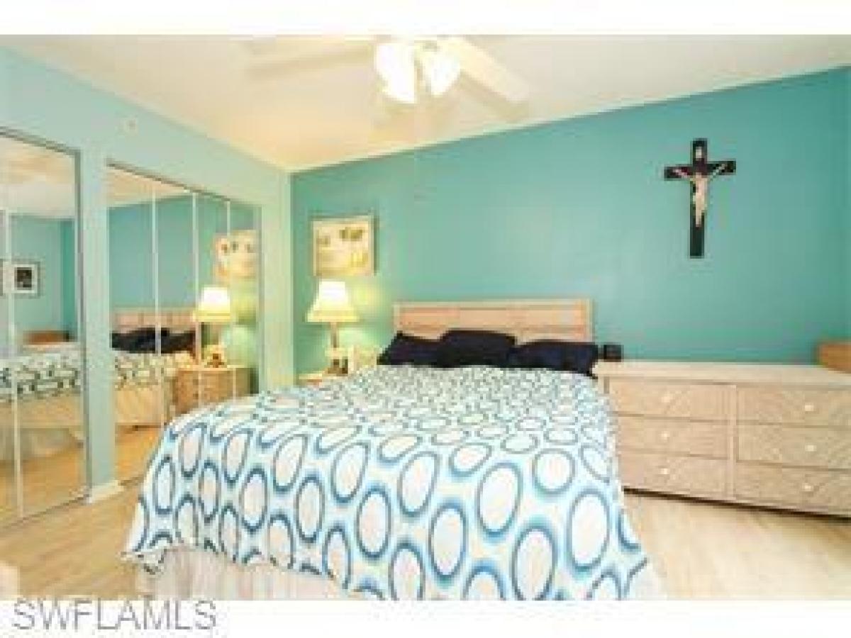 Picture of Condo For Sale in Naples, Florida, United States