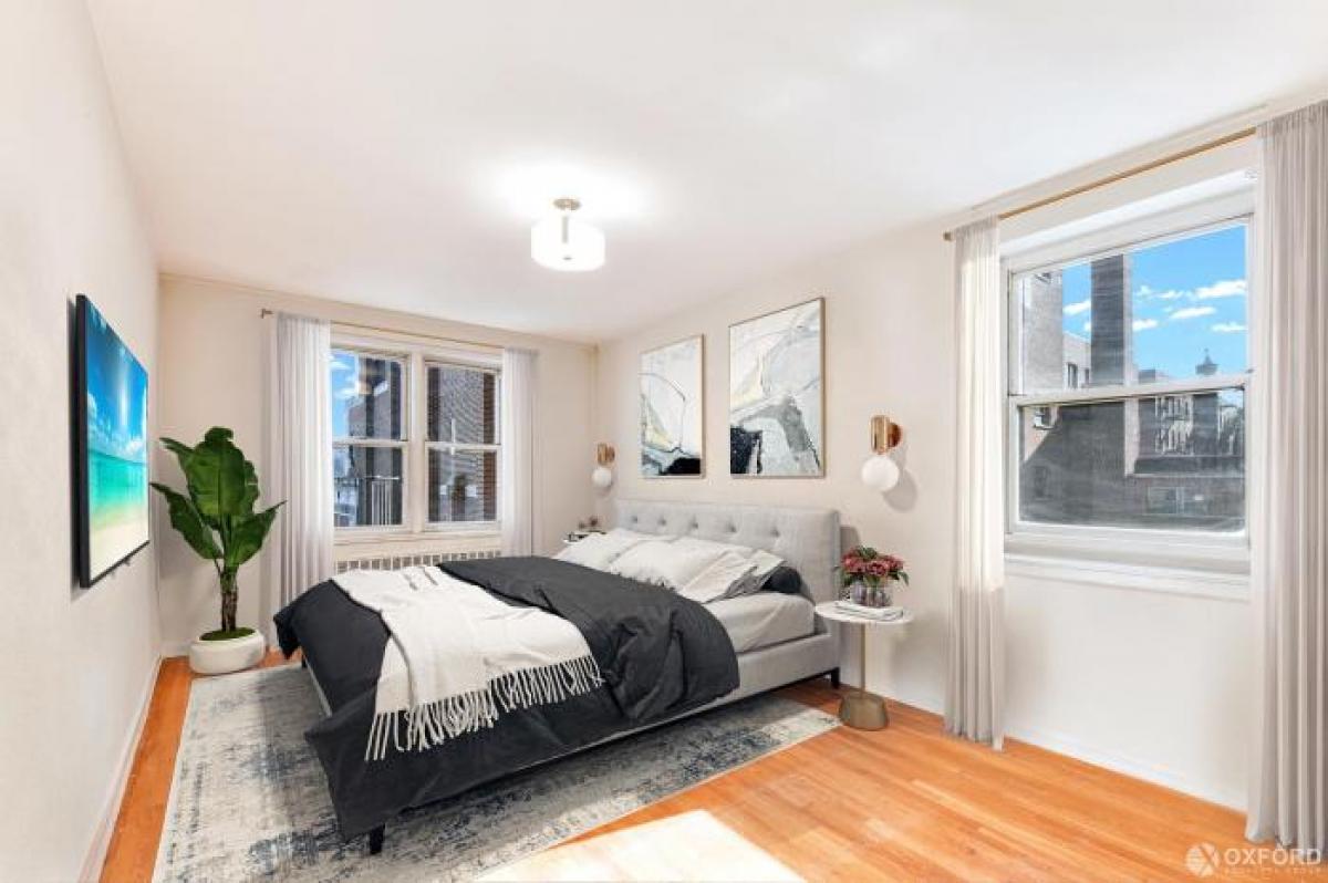Picture of Apartment For Sale in Queens, New York, United States