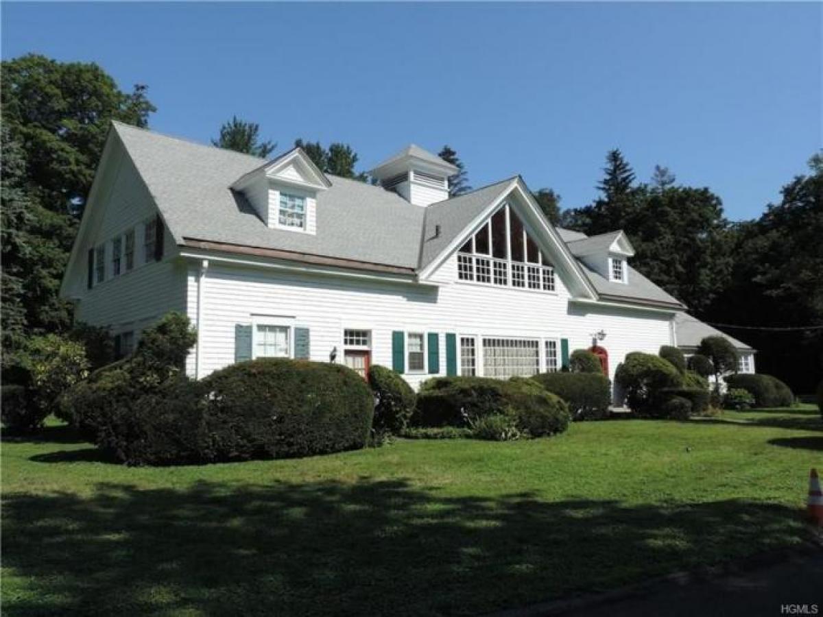 Picture of Home For Sale in Purchase, New York, United States
