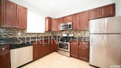 Apartment For Rent in Woodside, New York