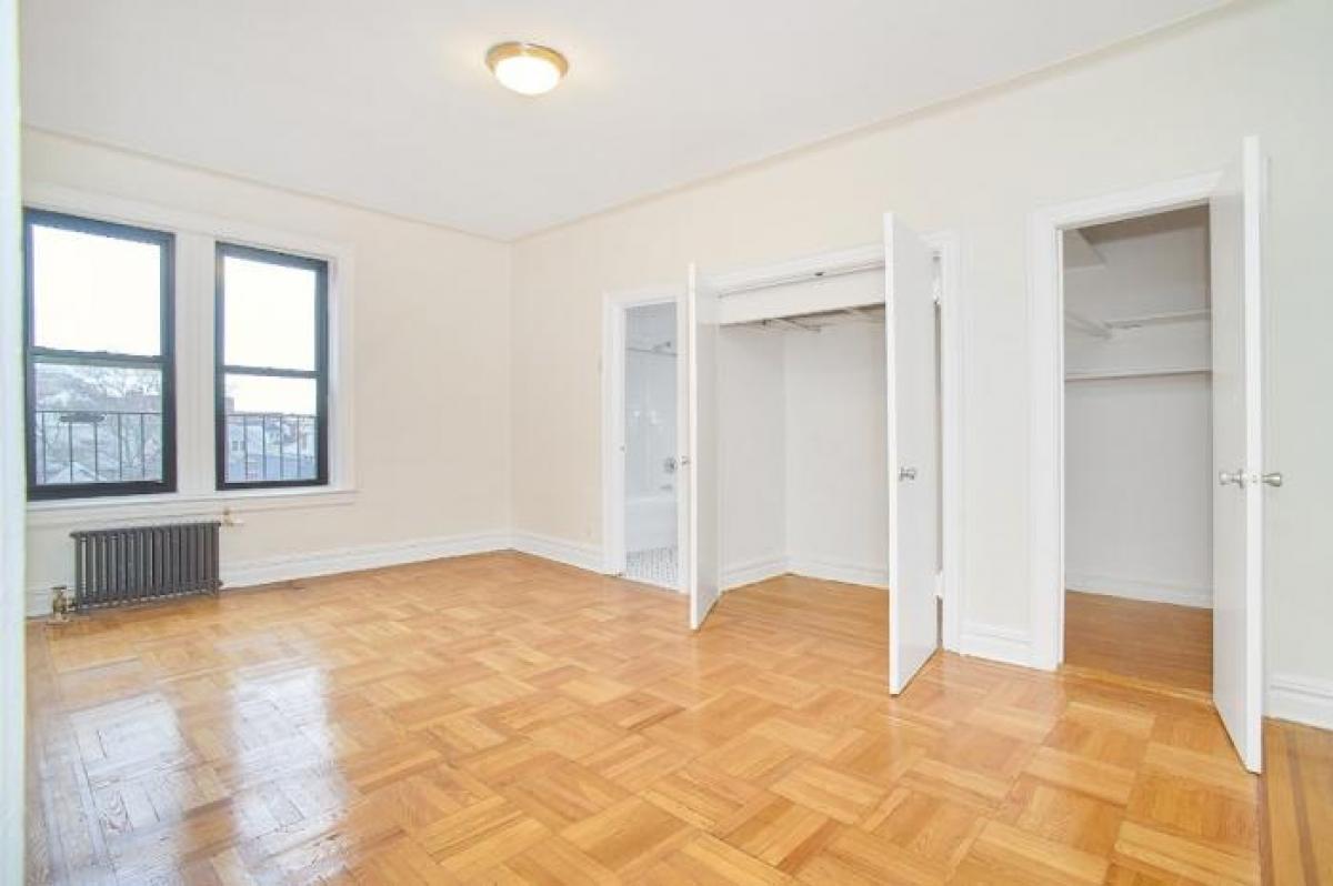 Picture of Apartment For Rent in Woodside, New York, United States