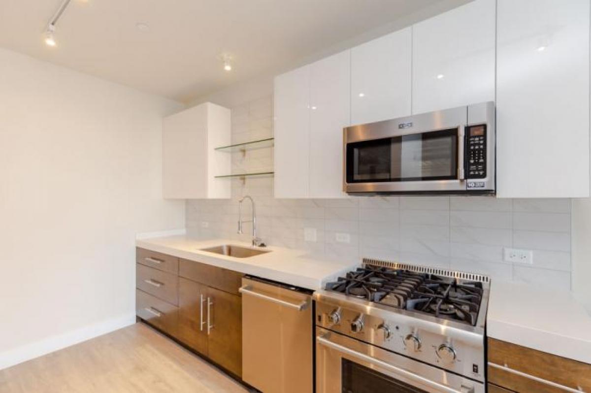 Picture of Apartment For Rent in Highland Park, Illinois, United States