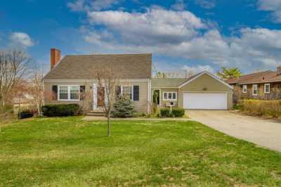 Home For Sale in Warwick, Rhode Island