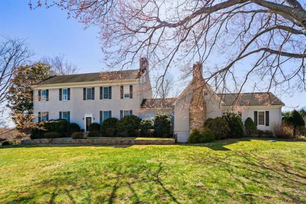 Picture of Home For Sale in Delaplane, Virginia, United States