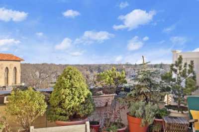 Residential Land For Sale in Larchmont, New York