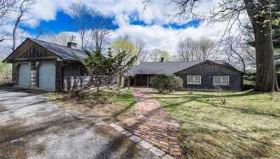 Home For Sale in Poughkeepsie, New York