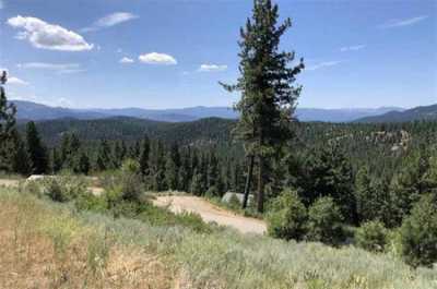Residential Land For Sale in Portola, California