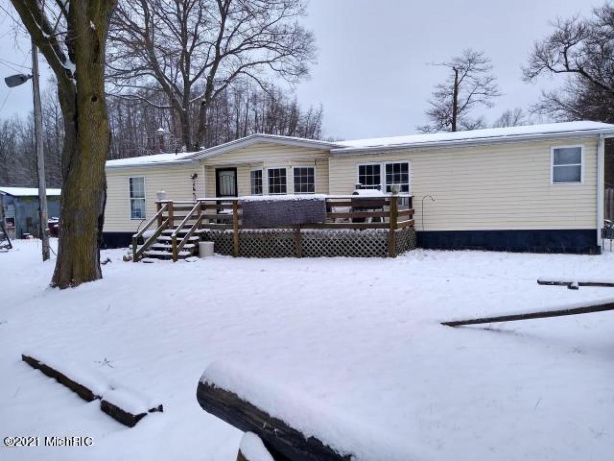 Picture of Home For Sale in Covert, Michigan, United States