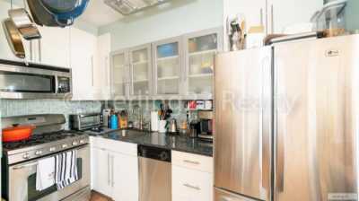 Condo For Rent in Astoria, New York