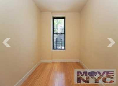 Apartment For Rent in Kew Gardens, New York