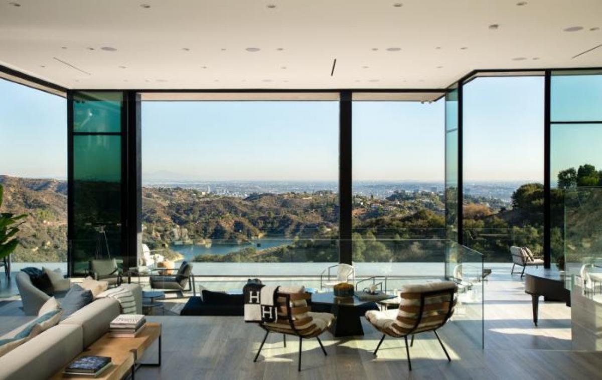 Picture of Residential Land For Sale in Los Angeles, California, United States