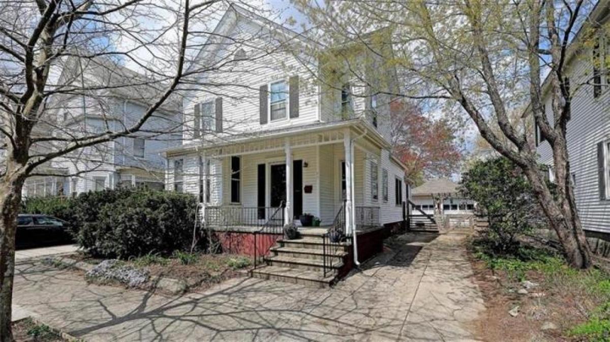 Picture of Home For Sale in Providence, Rhode Island, United States