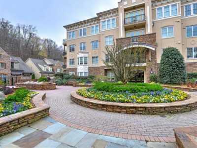 Condo For Sale in Atlanta, Georgia