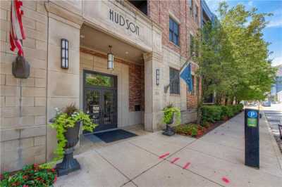 Condo For Sale in Indianapolis, Indiana