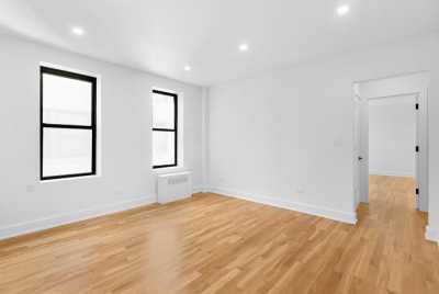Condo For Sale in Brooklyn, New York