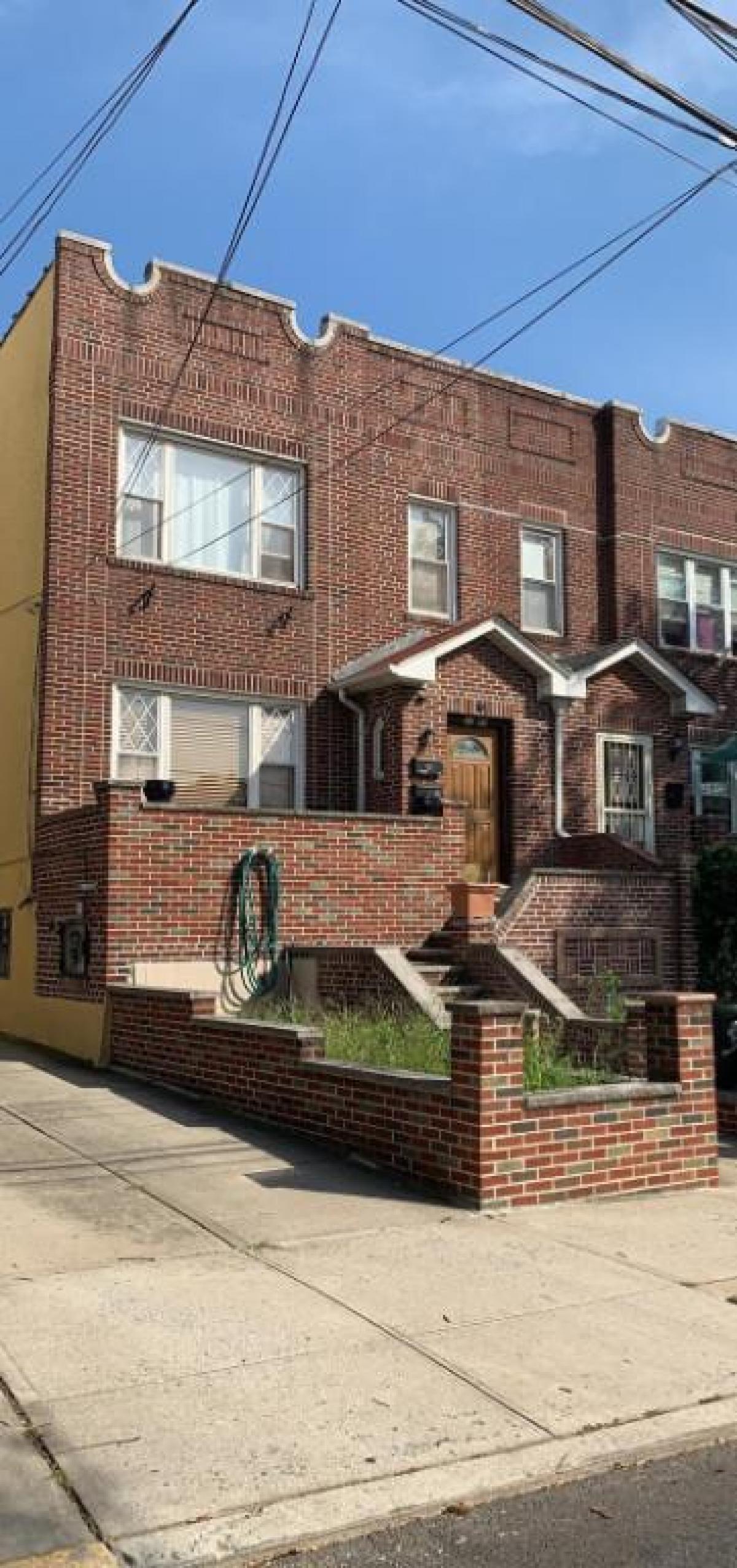 Picture of Apartment For Rent in Sunnyside, New York, United States