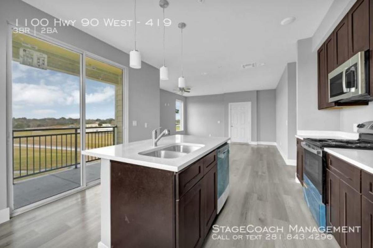 Picture of Apartment For Rent in Sealy, Texas, United States