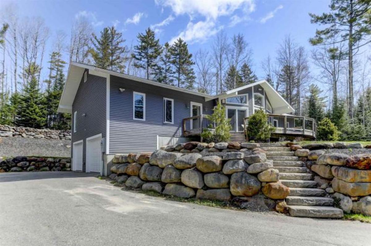 Picture of Home For Sale in Bartlett, New Hampshire, United States