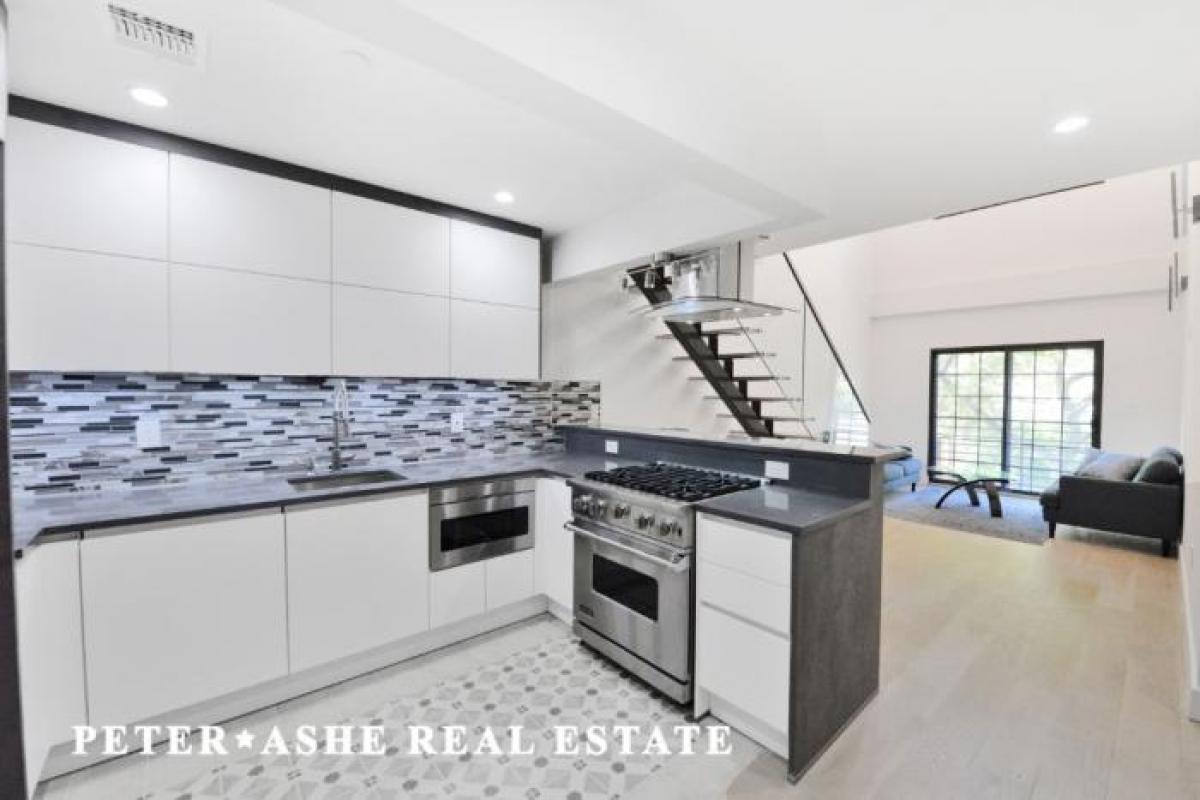 Picture of Condo For Sale in Brooklyn, New York, United States
