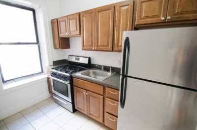 Apartment For Rent in Kew Gardens, New York