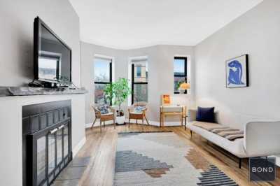 Apartment For Sale in Brooklyn, New York