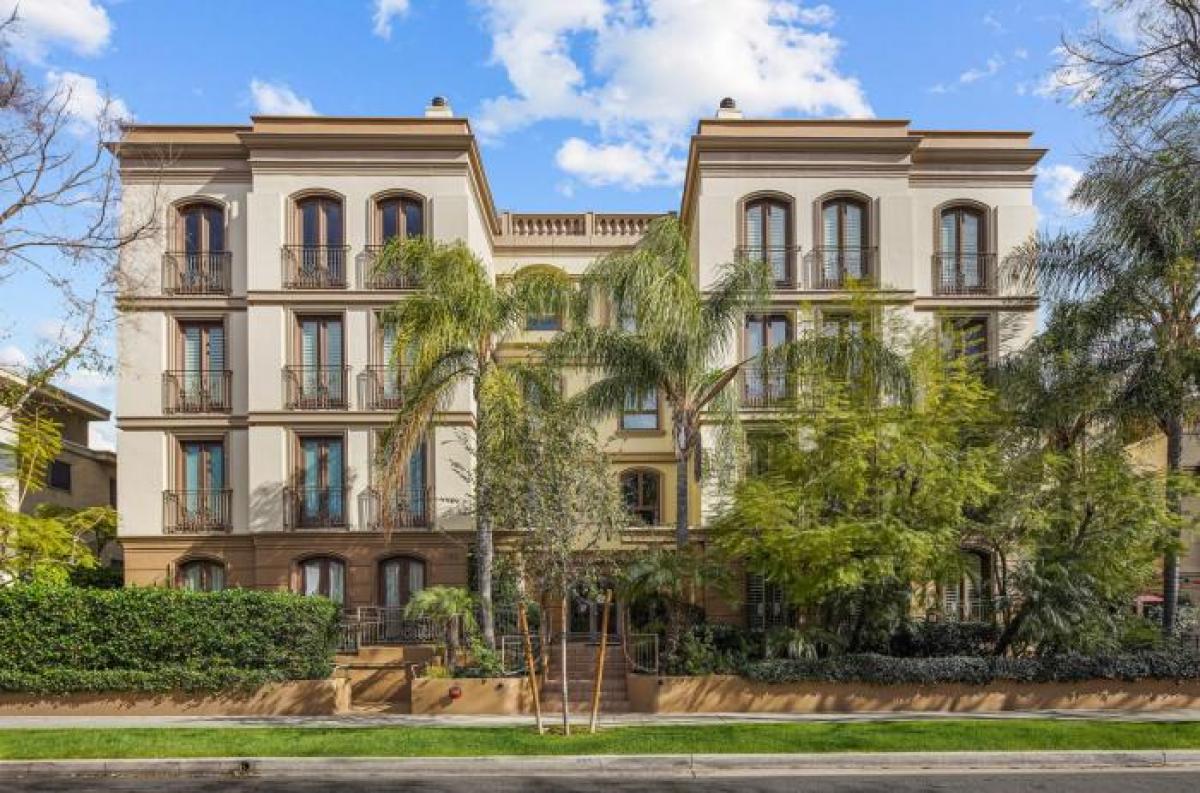 Picture of Residential Land For Sale in Beverly Hills, California, United States