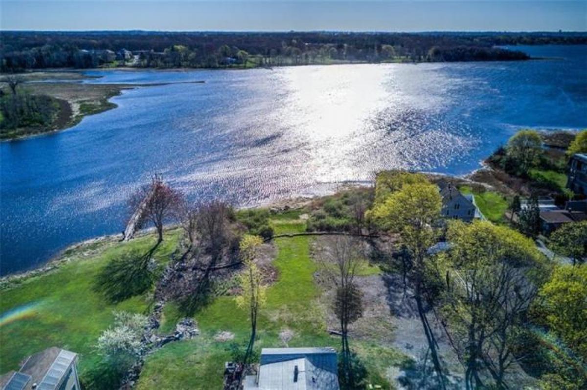 Picture of Residential Land For Sale in Warren, Rhode Island, United States