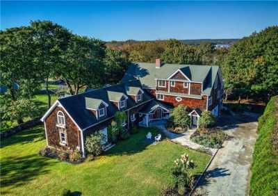 Home For Sale in Narragansett, Rhode Island