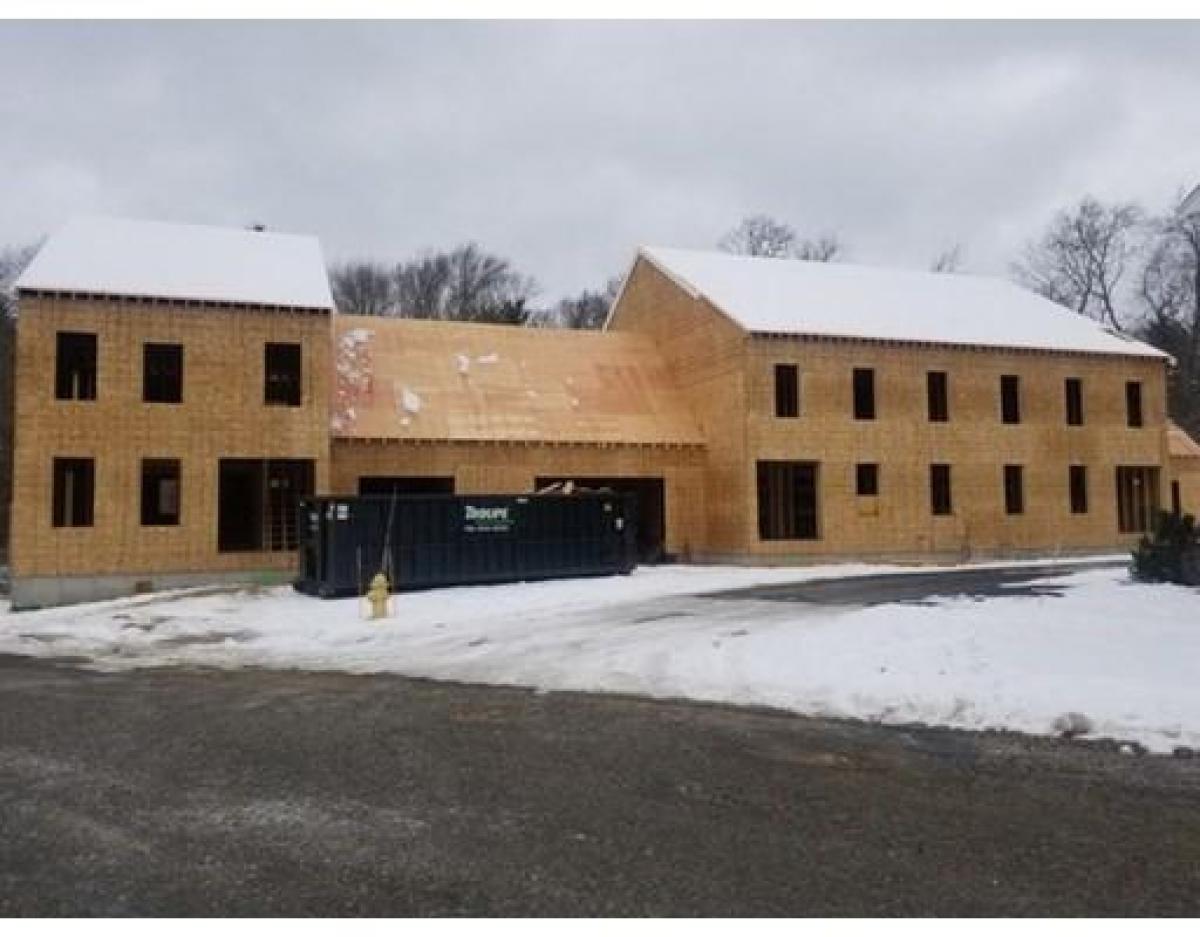 Picture of Condo For Sale in Norwell, Massachusetts, United States