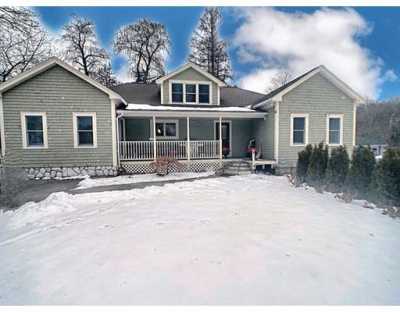 Home For Sale in Chelmsford, Massachusetts