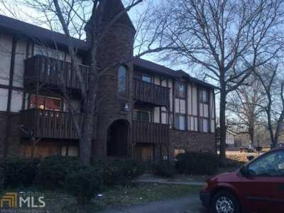 Home For Sale in College Park, Georgia