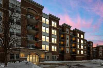 Home For Sale in Palatine, Illinois