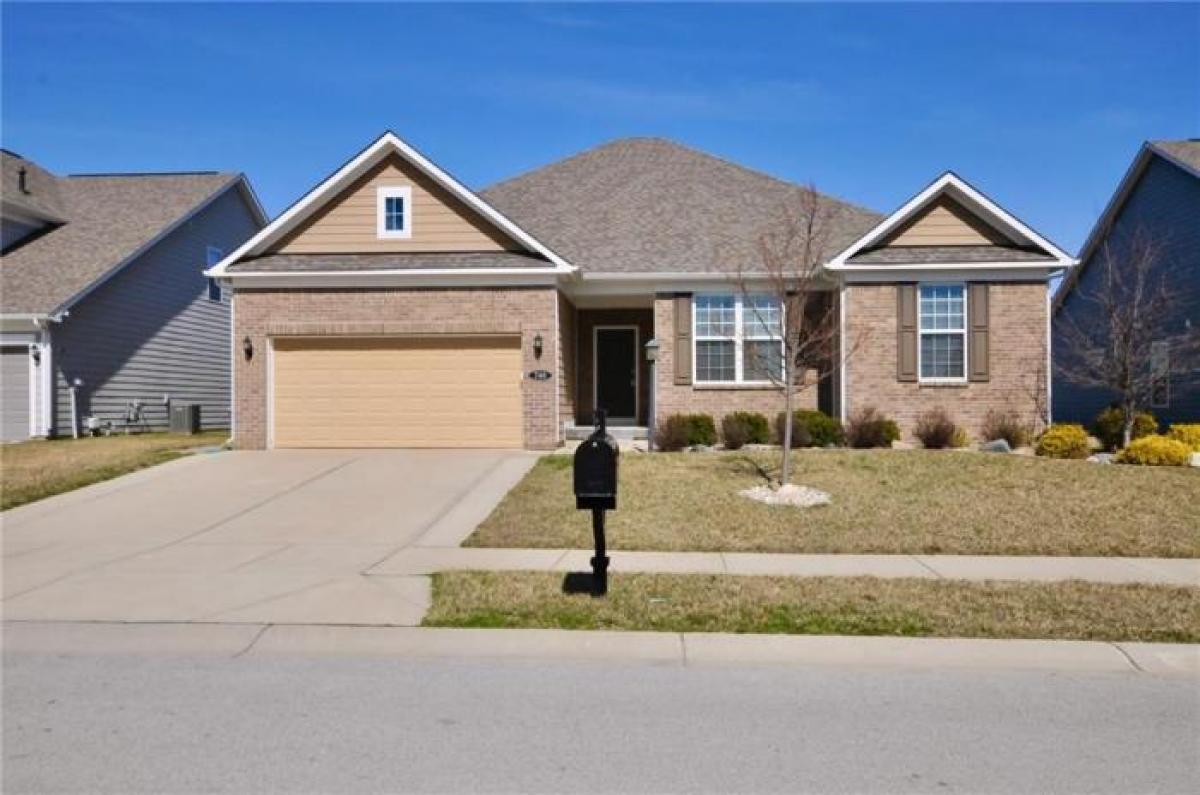 Picture of Home For Sale in Westfield, Indiana, United States