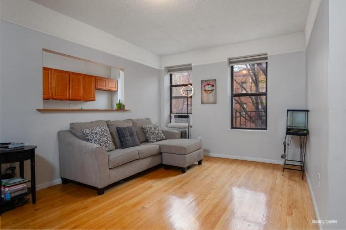 Picture of Apartment For Sale in Brooklyn, New York, United States