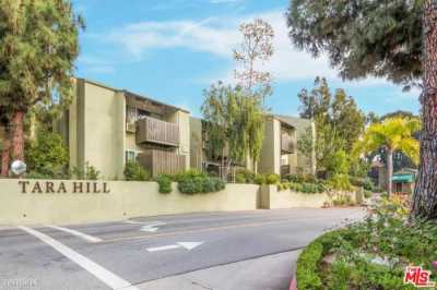 Apartment For Rent in Culver City, California