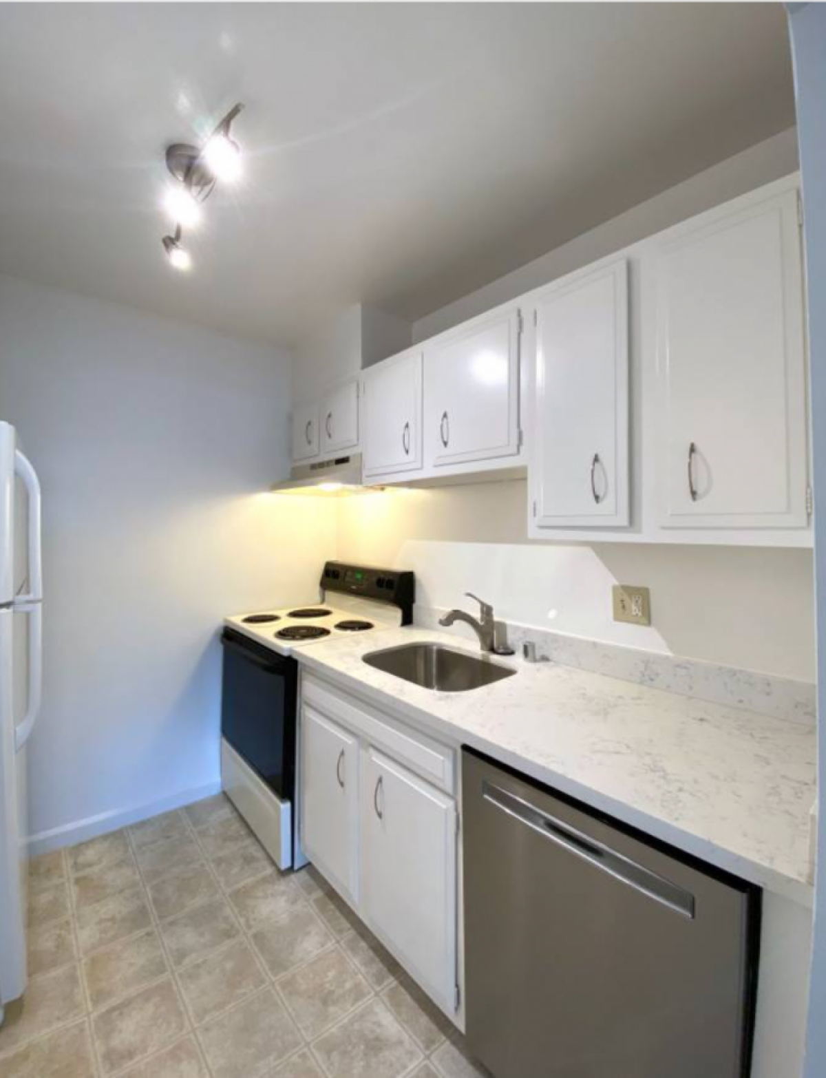 Picture of Apartment For Rent in San Mateo, California, United States