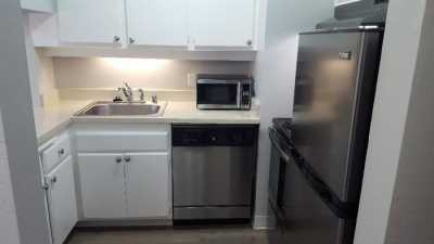 Apartment For Rent in San Mateo, California