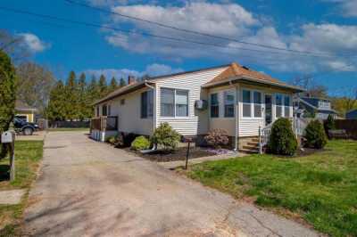 Home For Sale in Warwick, Rhode Island