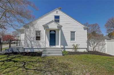 Home For Sale in Coventry, Rhode Island