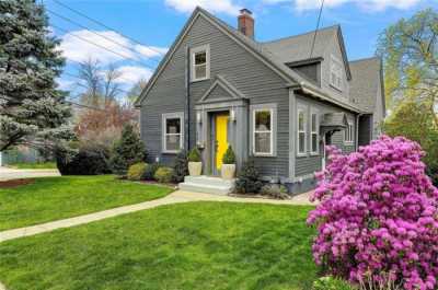 Home For Sale in Pawtucket, Rhode Island