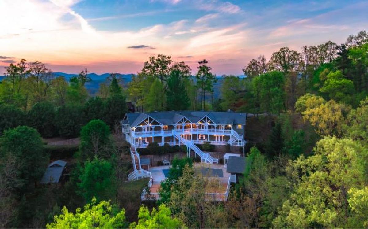 Picture of Home For Sale in Morganton, Georgia, United States