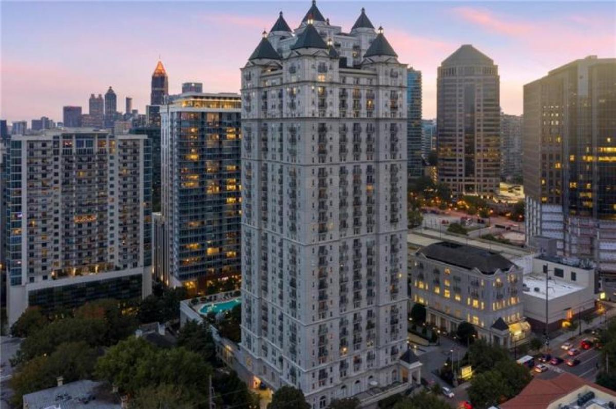 Picture of Condo For Sale in Atlanta, Georgia, United States