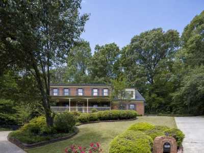 Home For Sale in Smyrna, Georgia