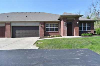 Condo For Sale in Indianapolis, Indiana
