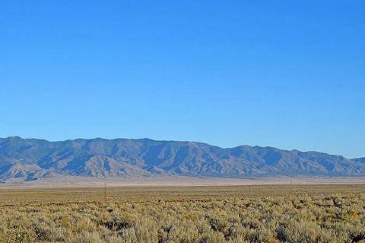 Picture of Residential Land For Sale in Los Lunas, New Mexico, United States