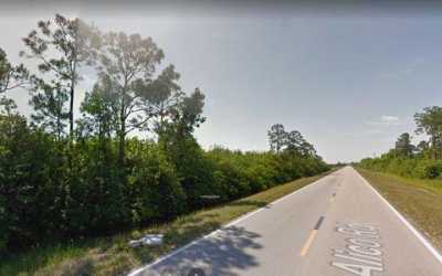 Residential Land For Sale in Fort Myers, Florida