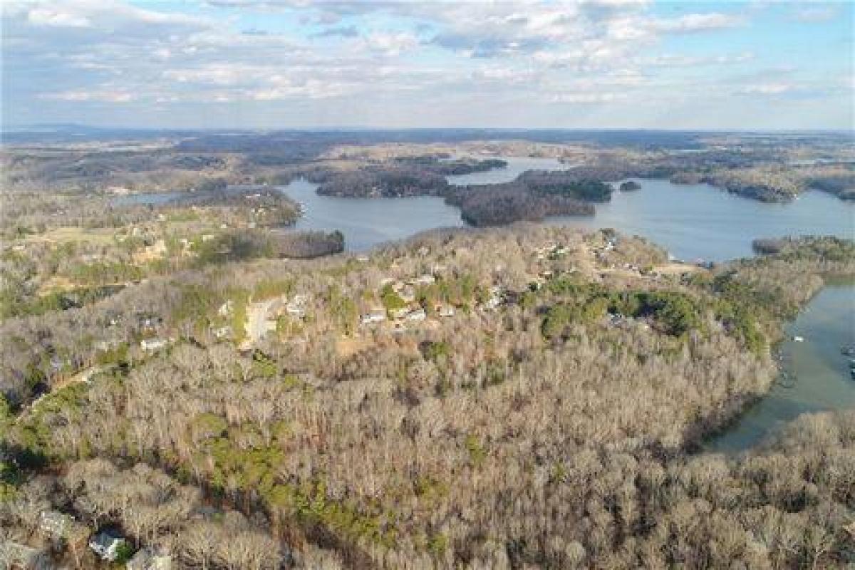 Picture of Residential Land For Sale in Gainesville, Georgia, United States