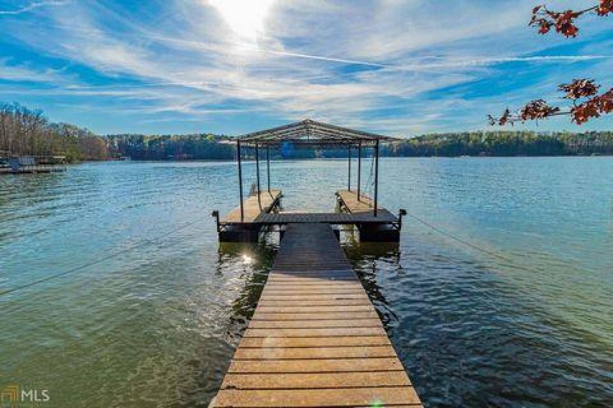 Picture of Residential Land For Sale in Gainesville, Georgia, United States